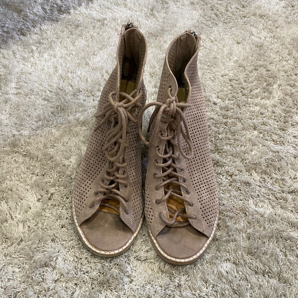 Dolce Vita Gray Mesh Lace Up Boots